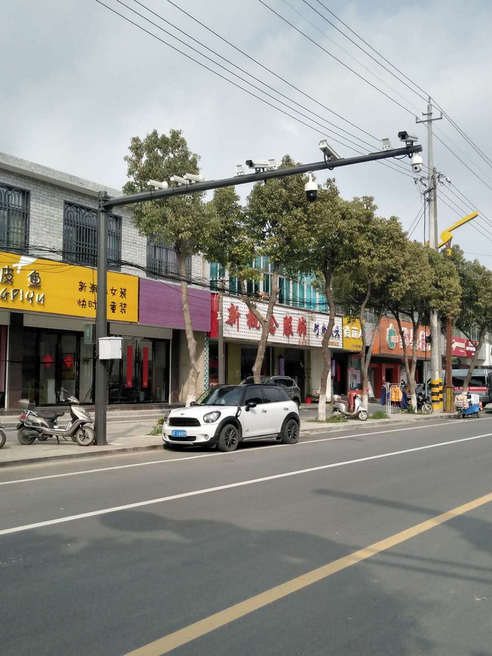 标志牌杆